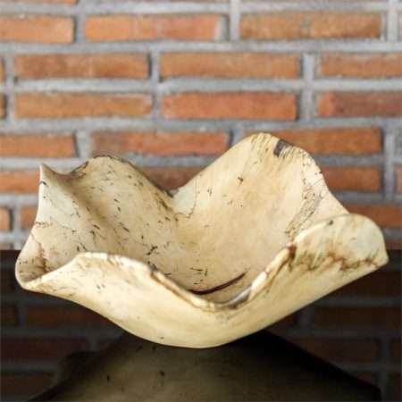 Tamarine, Bowl