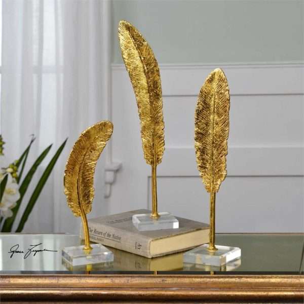 Feathers, S/3