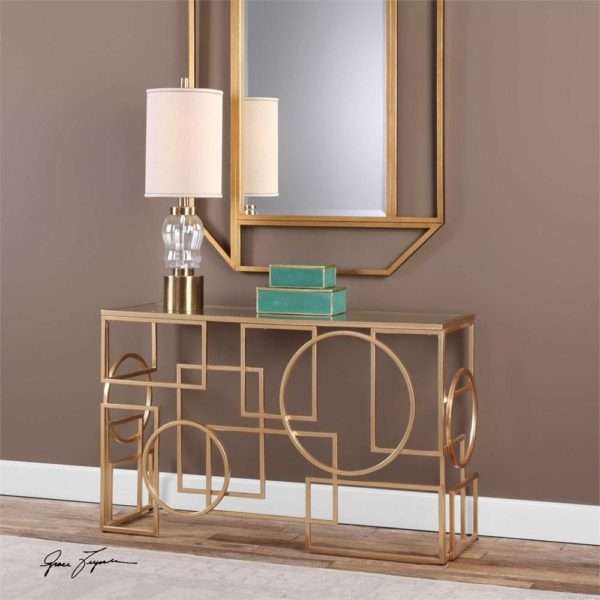 Metria, Console Table