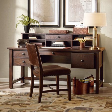 Lake Oak Desk