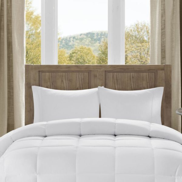 Winfield 300 Thread Count Cotton Percale Luxury Down Alternative Comforter - Image 2