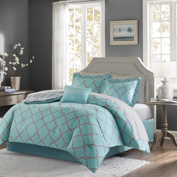 Merritt Reversible Complete Comforter and Cotton Sheet Set - Image 7