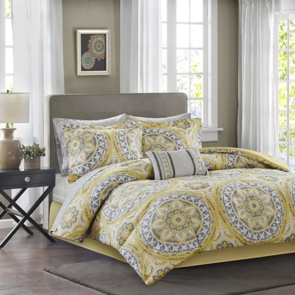 Serenity Complete Comforter and Cotton Sheet Set - Image 3