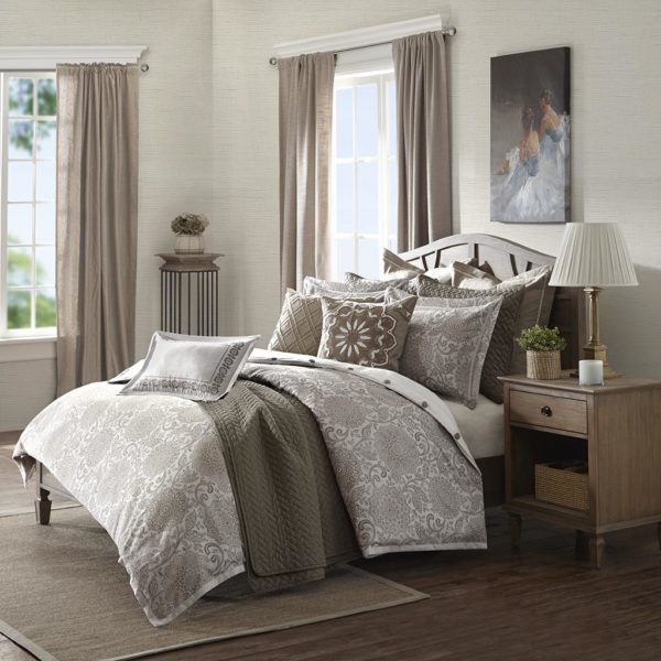 Sophia Comforter Set - Image 6