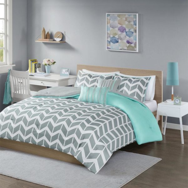 Nadia Comforter Set - Image 2