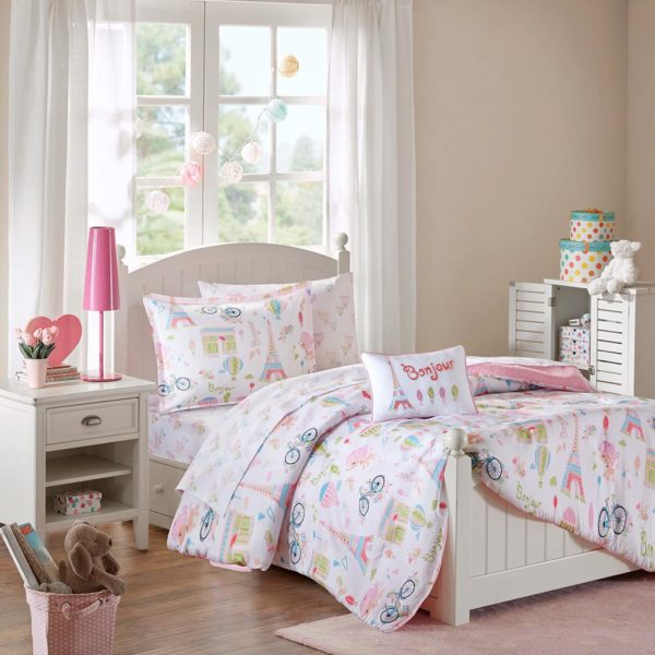 Bonjour Paris Complete Bed and Sheet Set