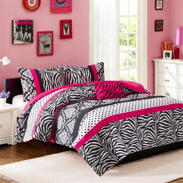 Reagan Comforter Set