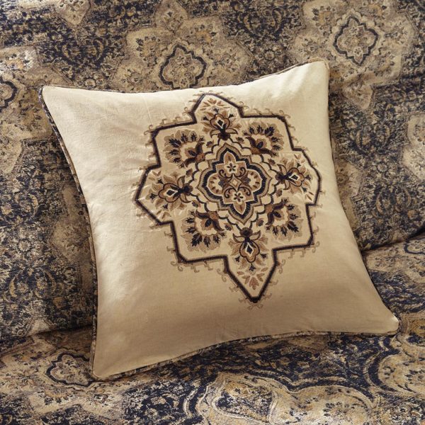 Wellington Comforter Set - Image 4