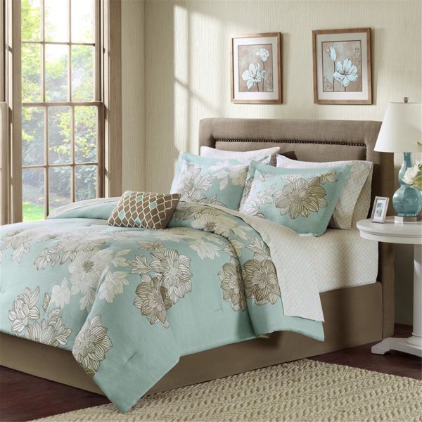 Avalon Complete Comforter and Cotton Sheet Set - Image 2
