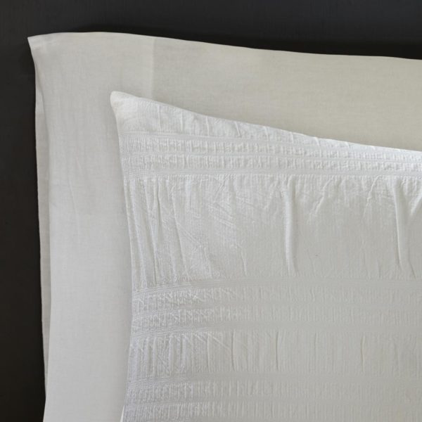 Nicolette 4 Piece Cotton Seersucker Duvet Cover Set - Image 4