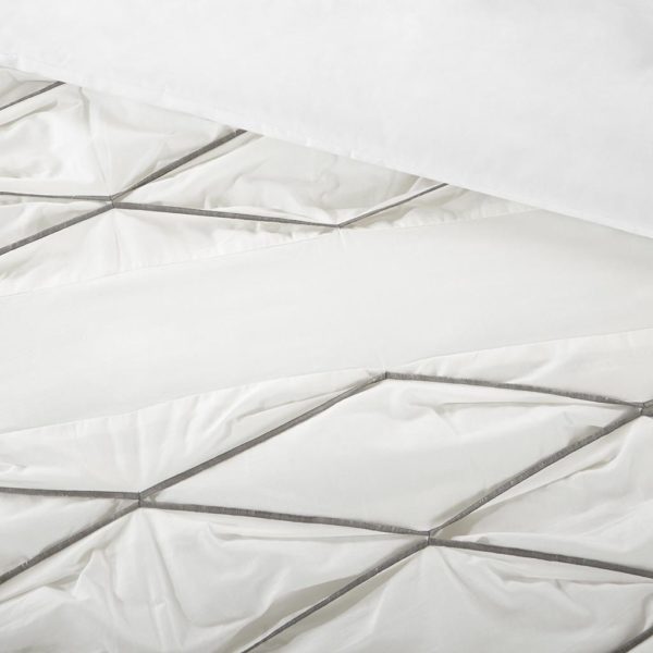 Sunita Cotton Pieced Tufted and Embroidered Duvet Cover Set - Image 2