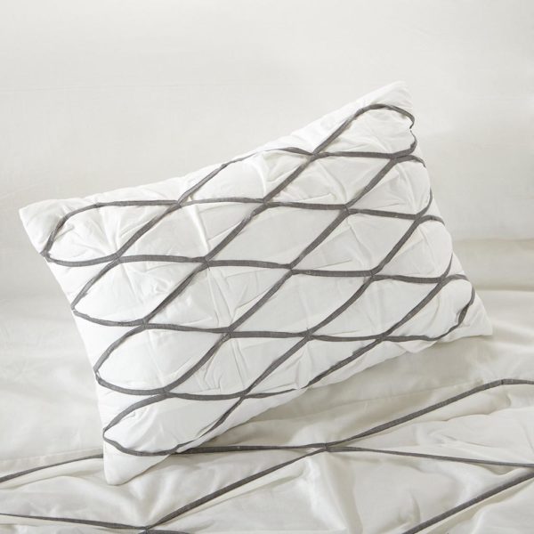 Sunita Cotton Pieced Tufted and Embroidered Duvet Cover Set - Image 3