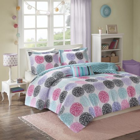 Carly Reversible Comforter Set