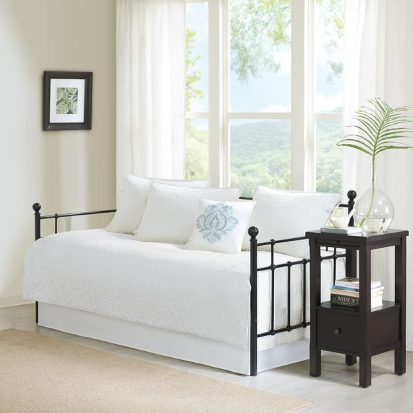 Quebec 6 Piece Reversible Daybed Cover Set - Image 4