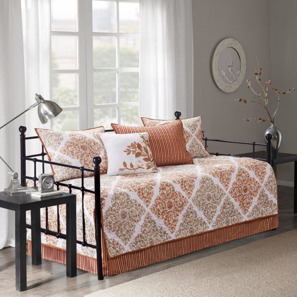 Claire 6 Piece Reversible Daybed Cover Set - Image 2