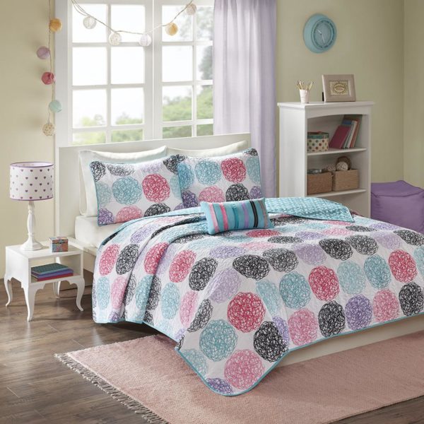 Carly Reversible Coverlet Set