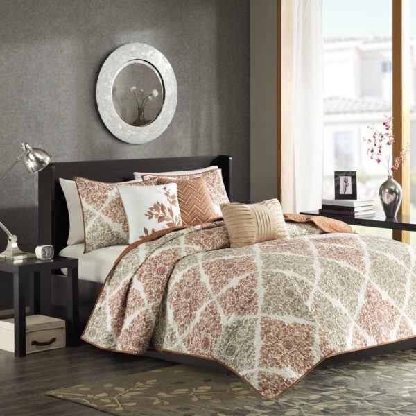 Claire 6 Piece Reversible Coverlet Set - Image 2