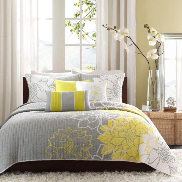 Lola 6 Piece Reversible Cotton Printed Coverlet Set - Image 3