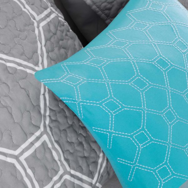 Clara Coverlet Set - Image 5