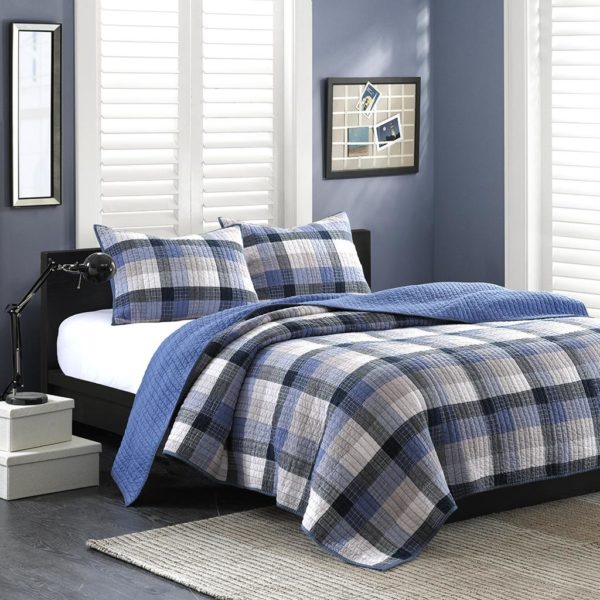Maddox Coverlet Set
