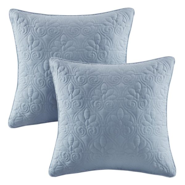 Quebec 20x20" Quilted Square Pillow Pair - Image 3