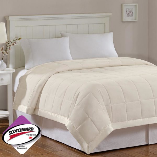 Windom Microfiber Down Alternative Blanket with 3M Moisture Management - Image 5