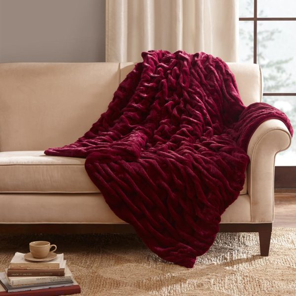 Oversized Ruched Fur Throw - Image 2