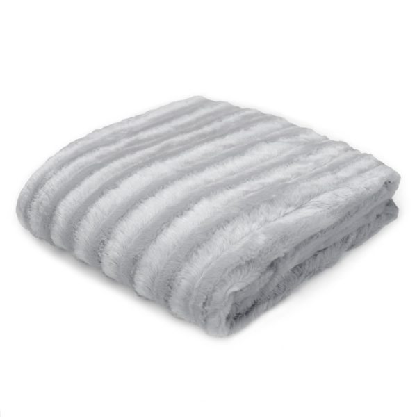 Duke Long Fur Throw - Image 4