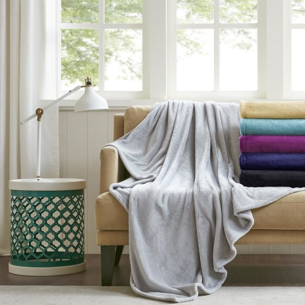 Microlight Plush Throw - Image 7