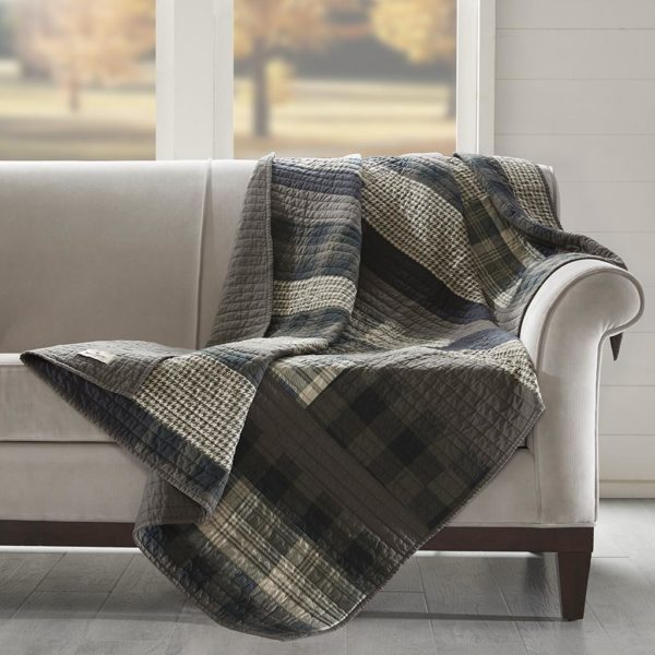 Winter Plains Quilted Throw