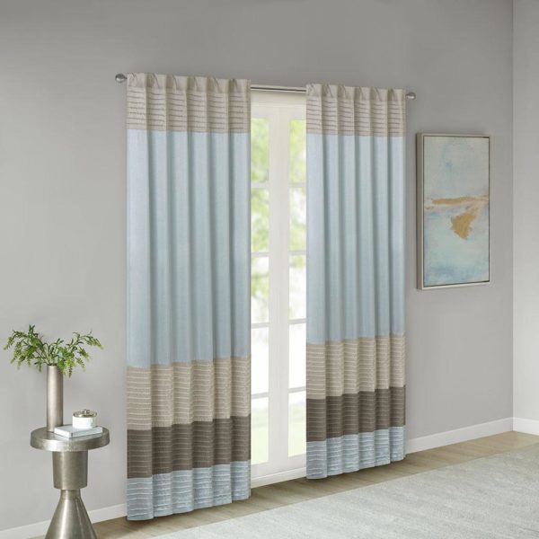 Amherst Polyoni Pintuck Window Panel - Image 4