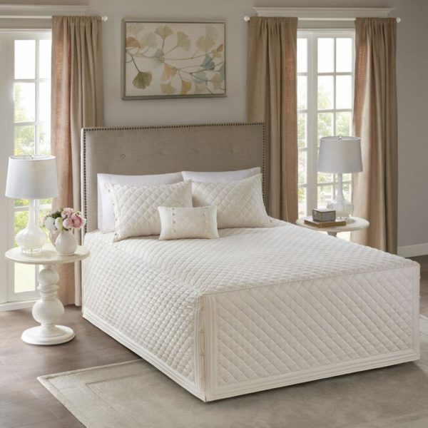 Breanna 4 Piece Cotton Reversible Tailored Bedspread Set