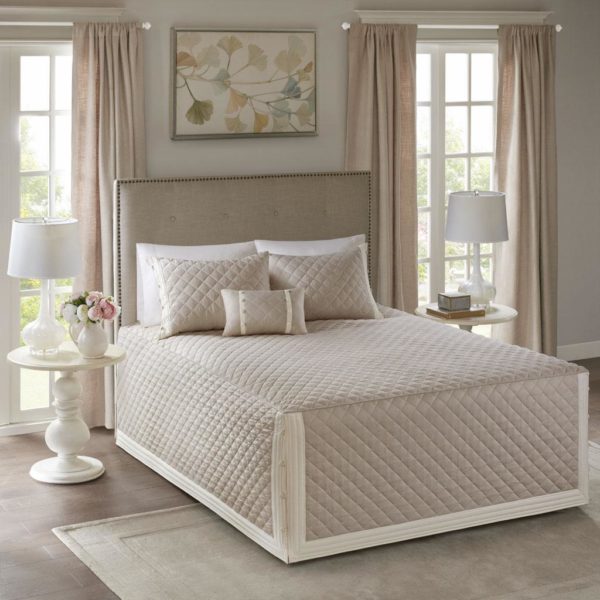 Breanna 4 Piece Cotton Reversible Tailored Bedspread Set - Image 2