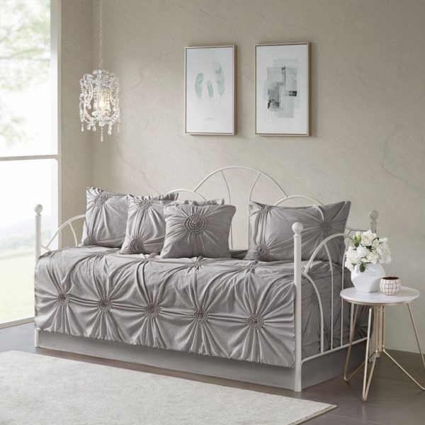 Leila 6 Piece Reversible Daybed Cover Set