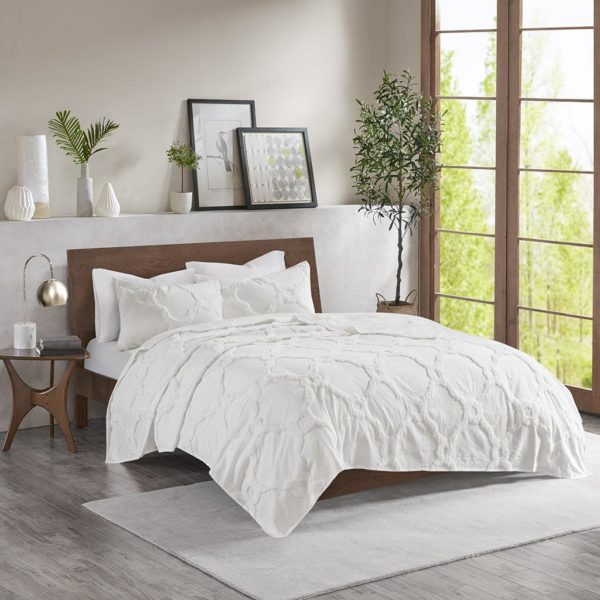 Pacey 3 Piece Tufted Cotton Chenille Geometric Coverlet Set