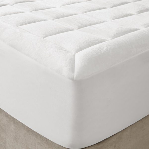 Cloud Soft Overfilled Plush Waterproof Mattress Pad - Image 4
