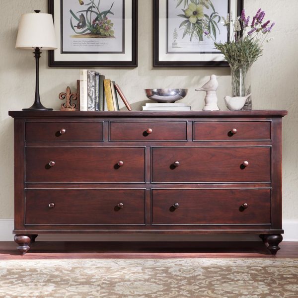 Conner 7-Drawer Dresser