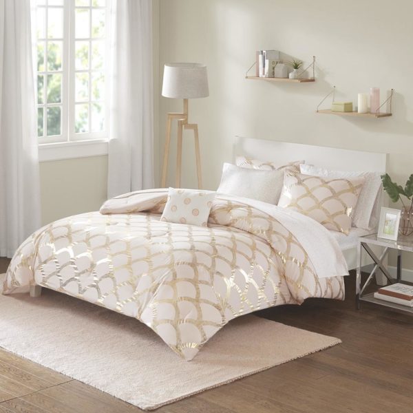 Lorna Comforter and Sheet Set