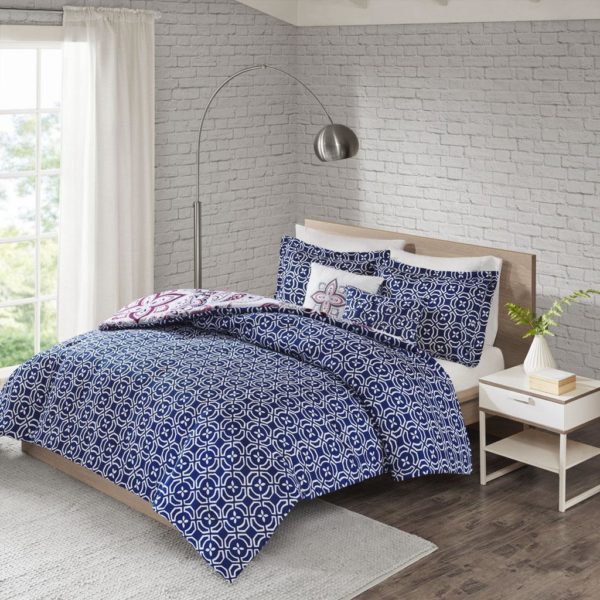 Amari 5 Piece Reversible Print Comforter Set - Image 4