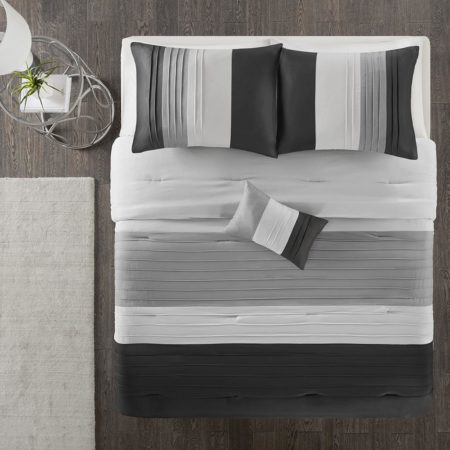 Terence 4 Piece Comforter Set