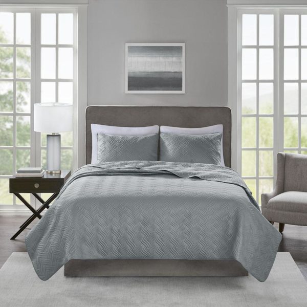Lucca 3 Piece Reversible Embossed Coverlet Set - Image 4
