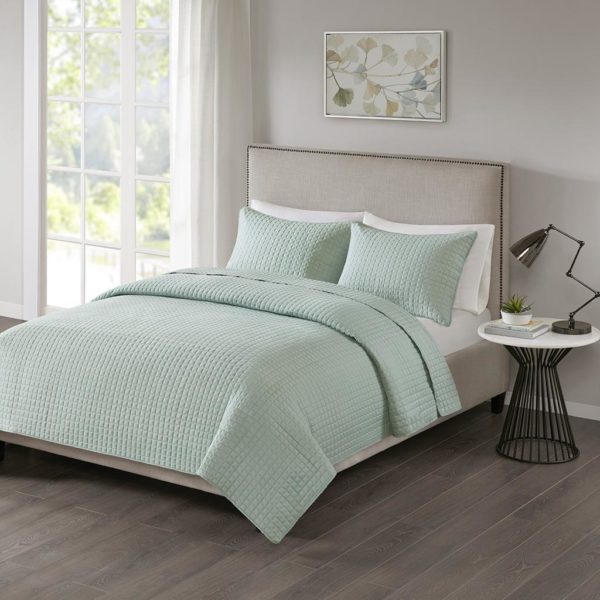Otto 3 Piece Reversible Coverlet Set - Image 4