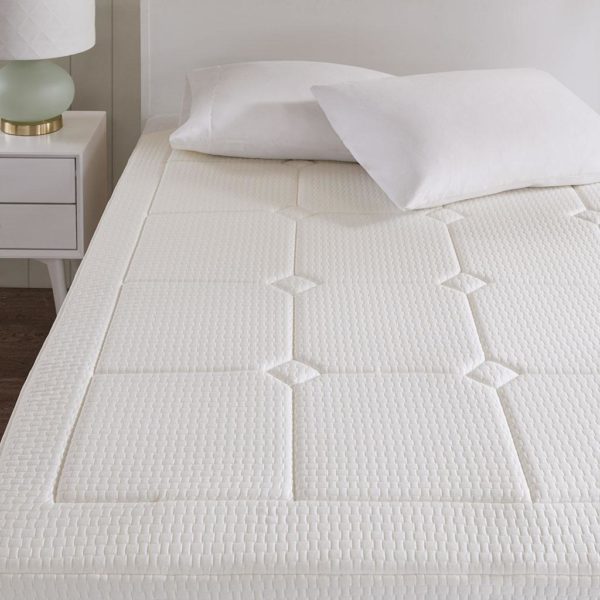 Deluxe 3" Quilted Memory Foam Mattress Topper - Image 3