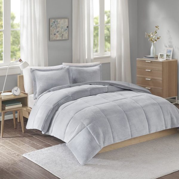 Carson Reversible Frosted Print Plush to Heathered Micofiber Comforter Set