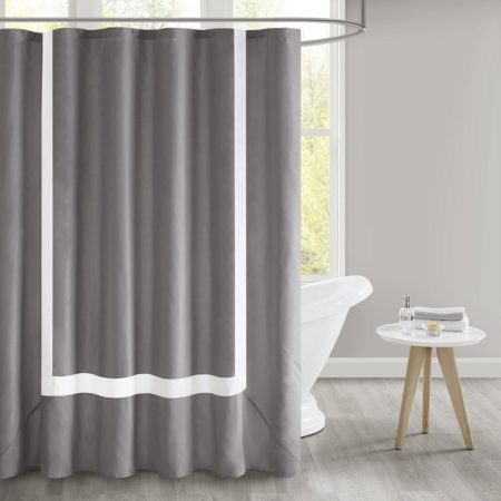 Carroll Pieced Border Shower Curtain with Liner