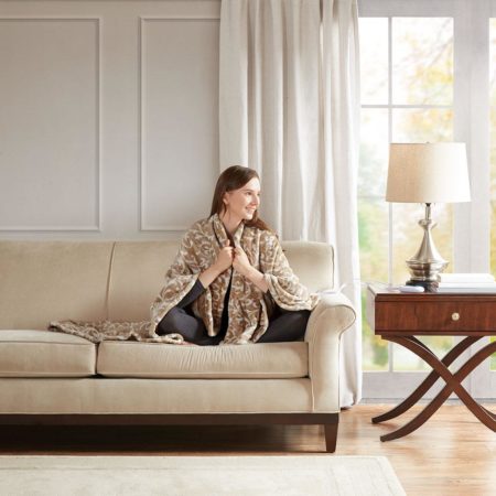 Adelynn Oversized Heated Throw