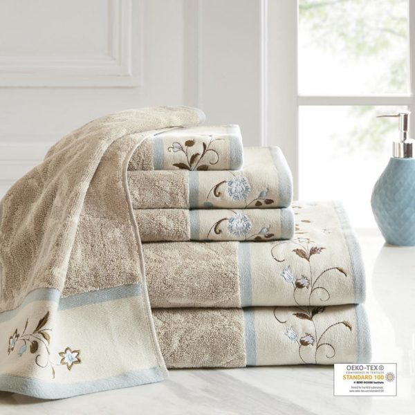 Serene Embroidered Cotton Jacquard 6 Piece Towel Set - Image 2