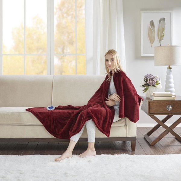 Heated Plush Throw - Image 4