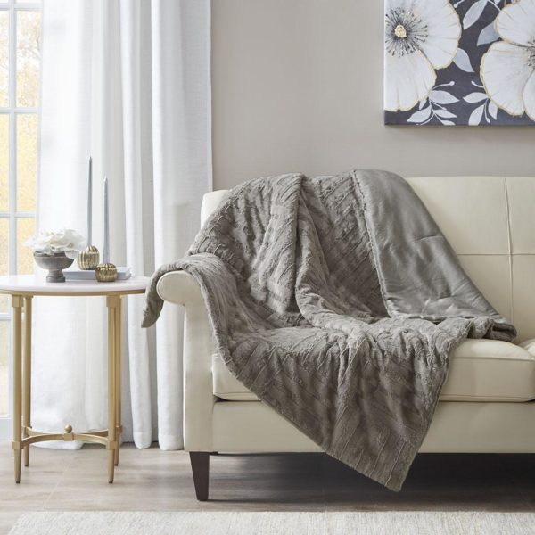 Arctic Ultra Plush Down Alternative Throw - Image 2
