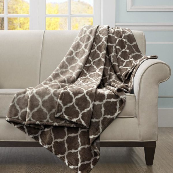 Oversized Ogee Throw - Image 5